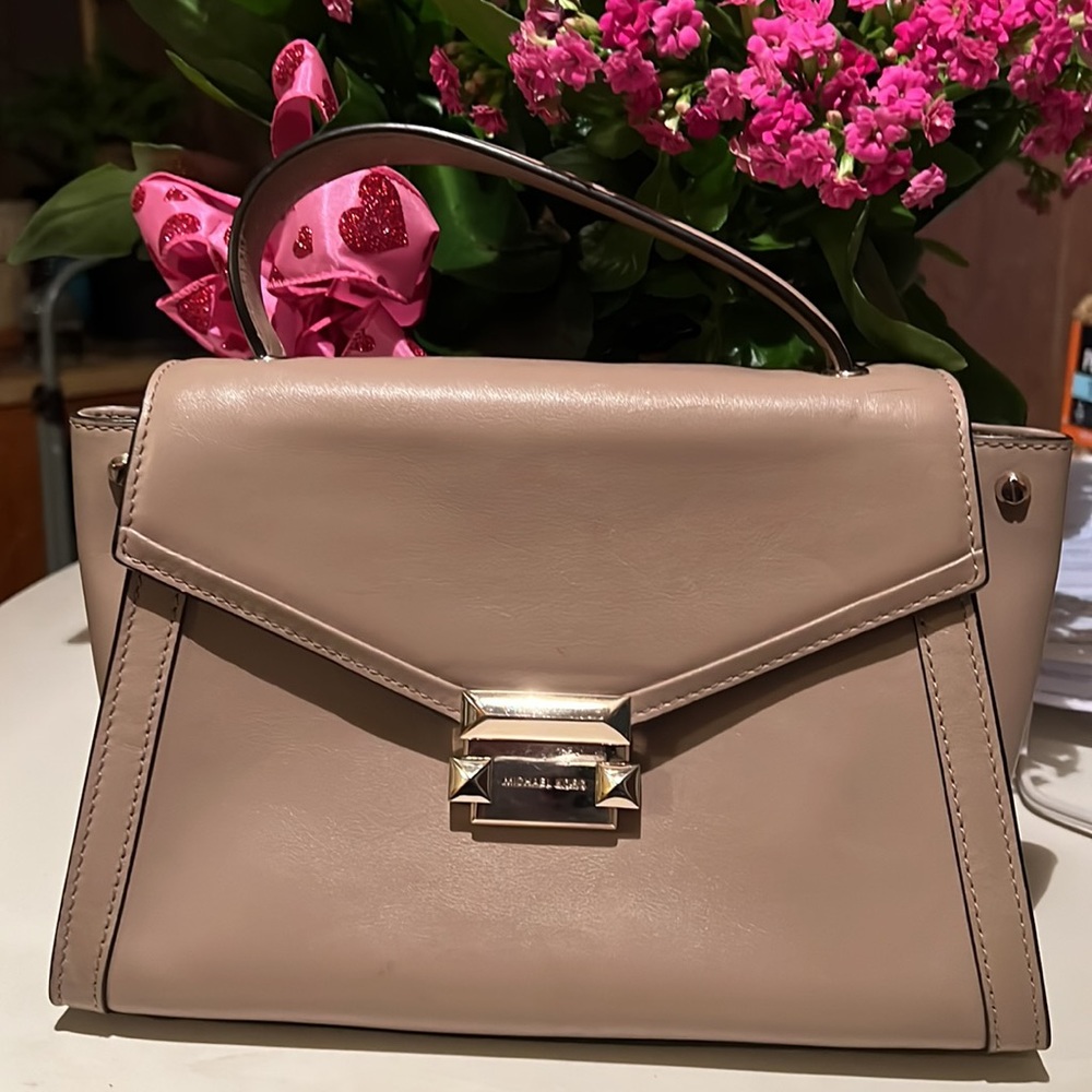 Michael Kors Nude leather shoulder bag with detachable leather strap